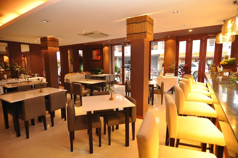 Hemingway'S Hotel Patong Zewnętrze zdjęcie