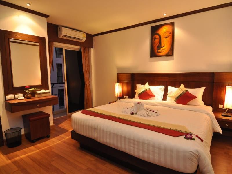 Hemingway'S Hotel Patong Zewnętrze zdjęcie